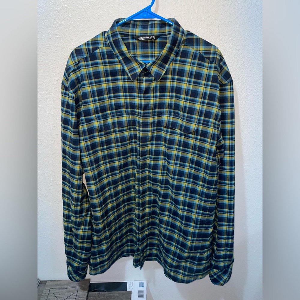 Arc'teryx Blue and Yellow Casual Button Down Shirt